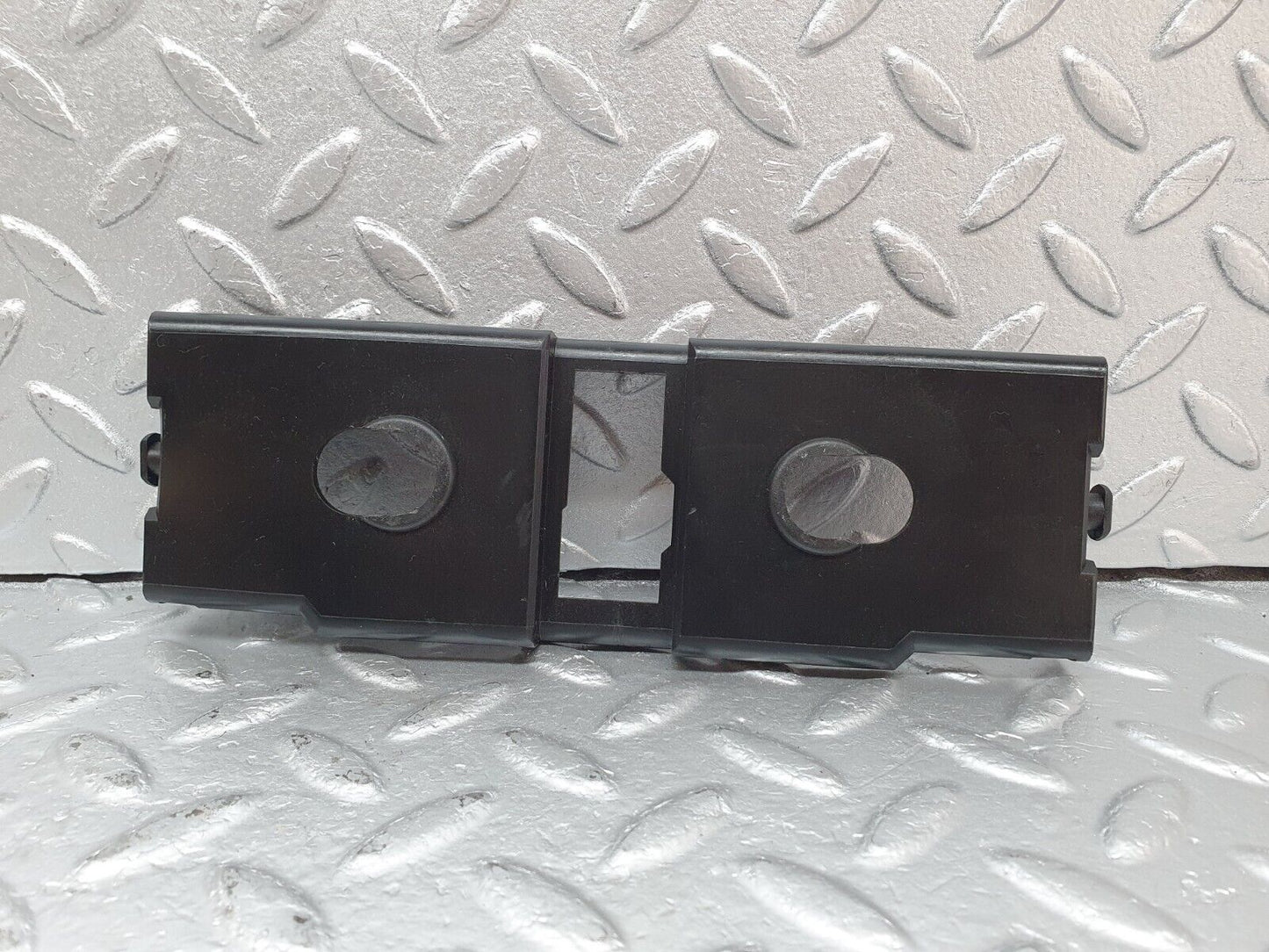 41560 Mercedes-Benz W124 200E Heating Regulator Holder 1248330214
