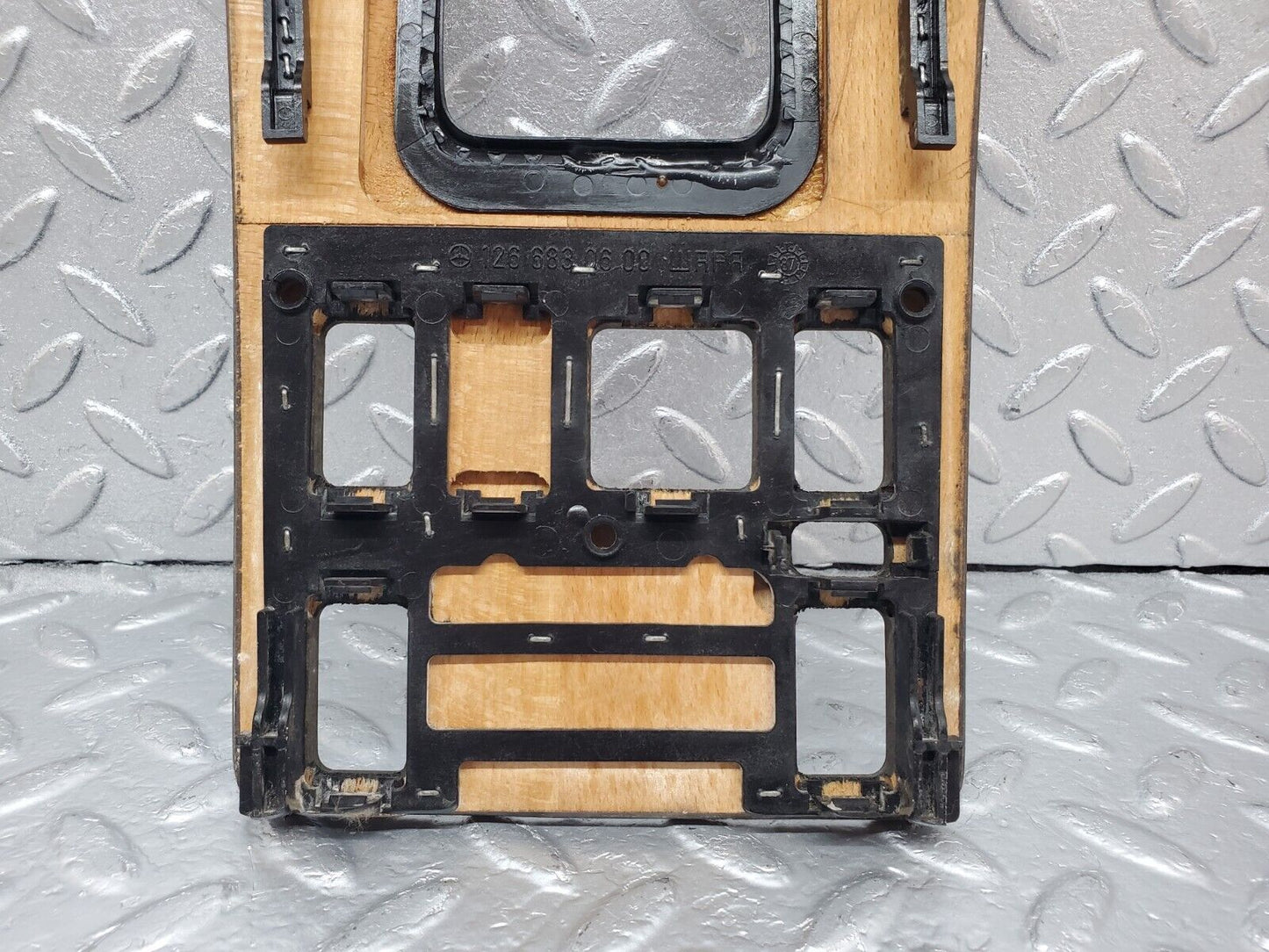 45576 Mercedes-Benz W126 420SE Centre Console Wood Panel 1266830157 1266830600