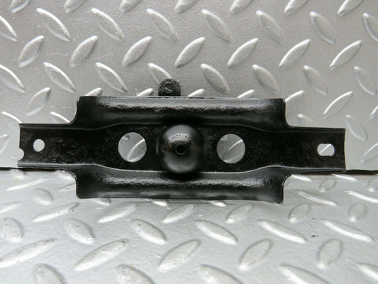 22916 Mercedes-Benz C107 450SLC Coupe Exhaust Bracket