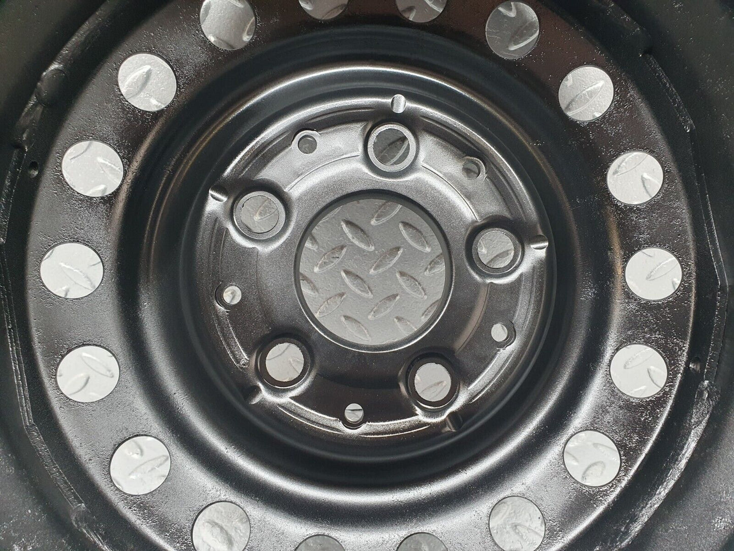 44242 Mercedes-Benz C126 380SEC Coupe Steel Wheel 6Jx14H2 ET30 1234001602