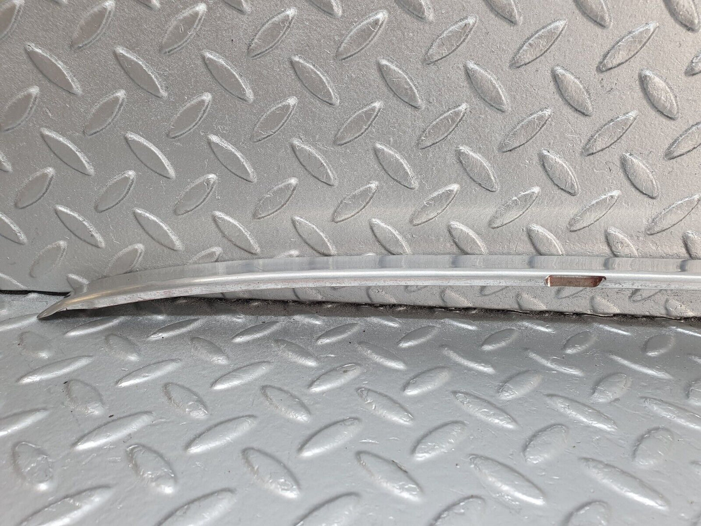 43047 Mercedes-Benz R107 Hardtop Roof Chrome Left Side
