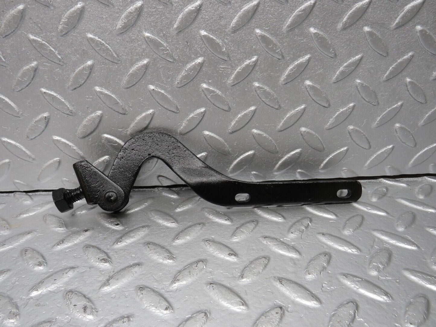 40410 Mercedes-Benz W110 230 Trunk Hinge Left Side