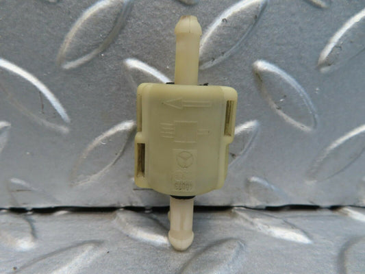15488 Mercedes-Benz W123 230E Windscreen Washer Fluid Distributor