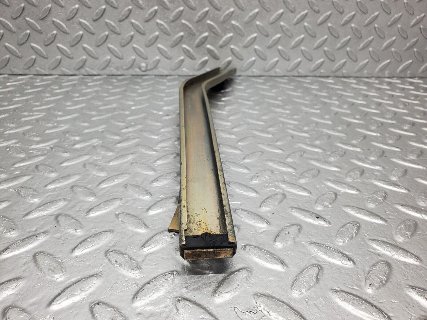 46353 Mercedes-Benz C123 280CE Coupe Rear Right Window Channel