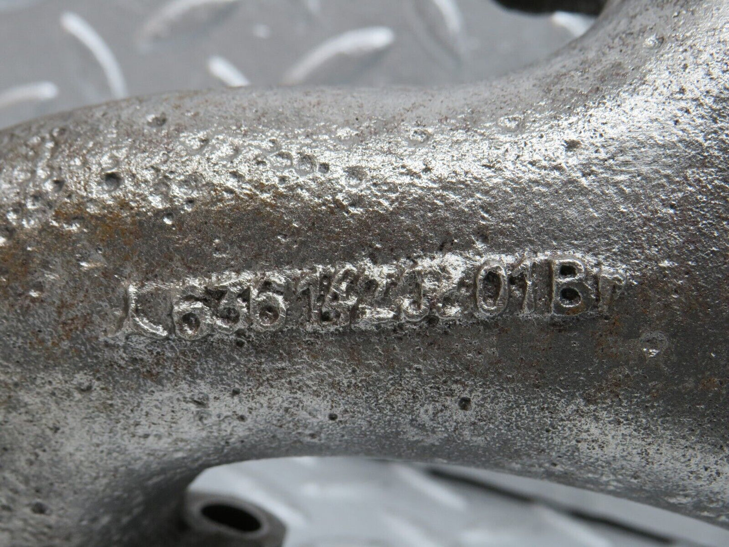 0271 Mercedes-Benz W120 Ponton Exhaust Manifold 6361420801