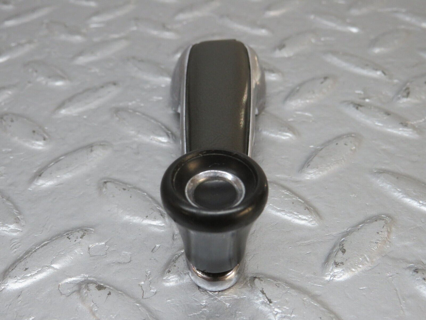 40220 Mercedes-Benz W110 230 Window Lifter Crank Handle