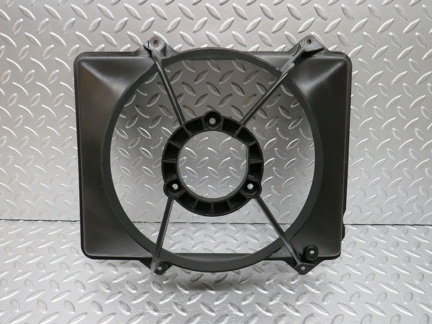 29969 Porsche 924 Radiator Fan Shroud Fan Cover 477121207