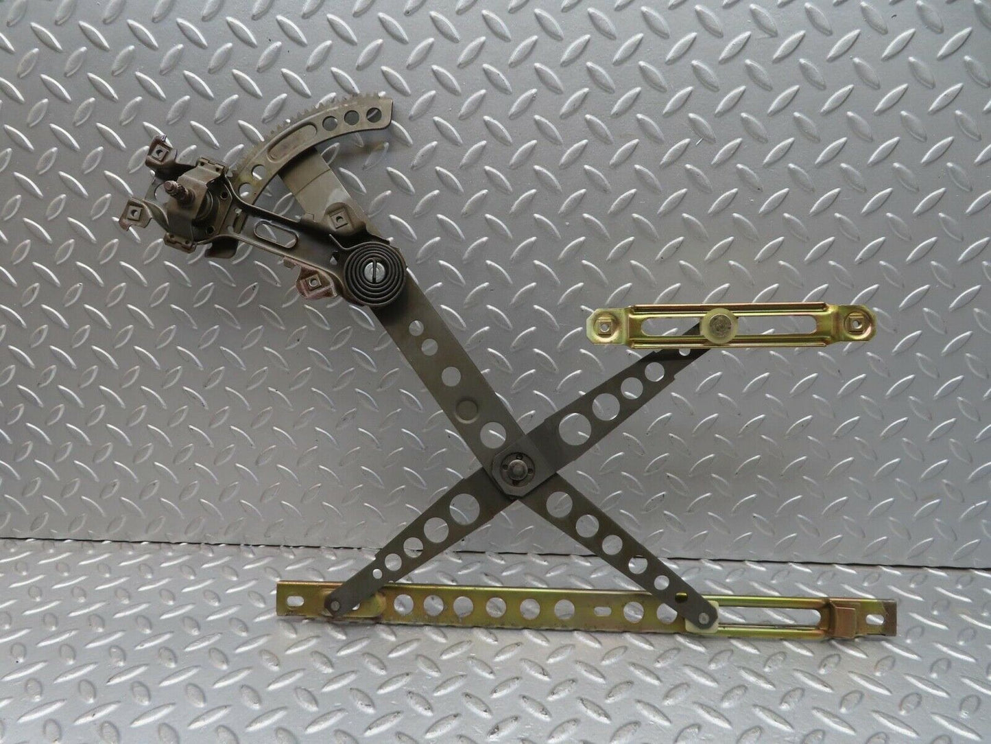 13649 Mercedes-Benz W123 200 Front Right Manual Window Regulator