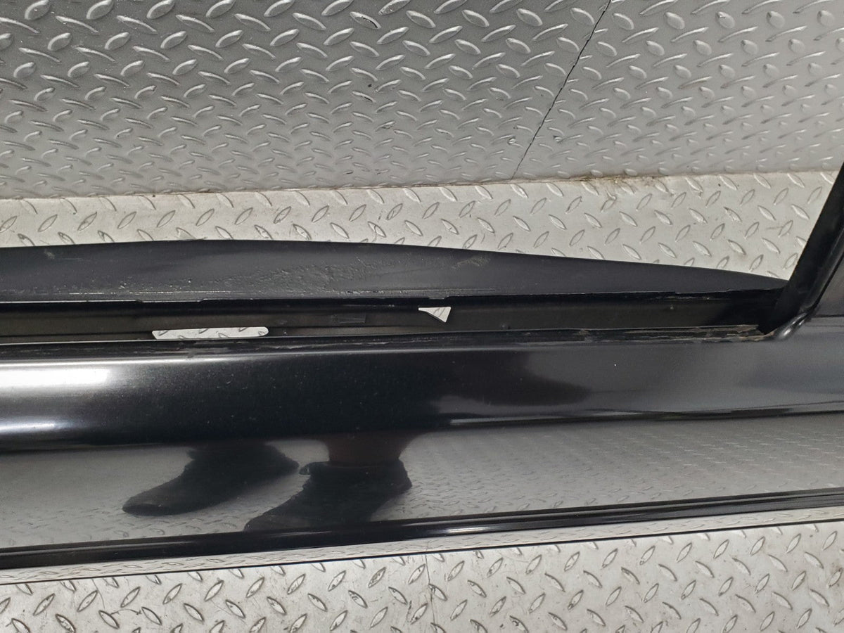 W201 Baby Benz front right door used OEM