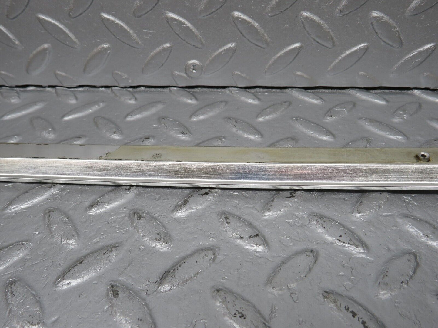 40204 Mercedes-Benz R107 Hardtop Roof Chrome Left Side