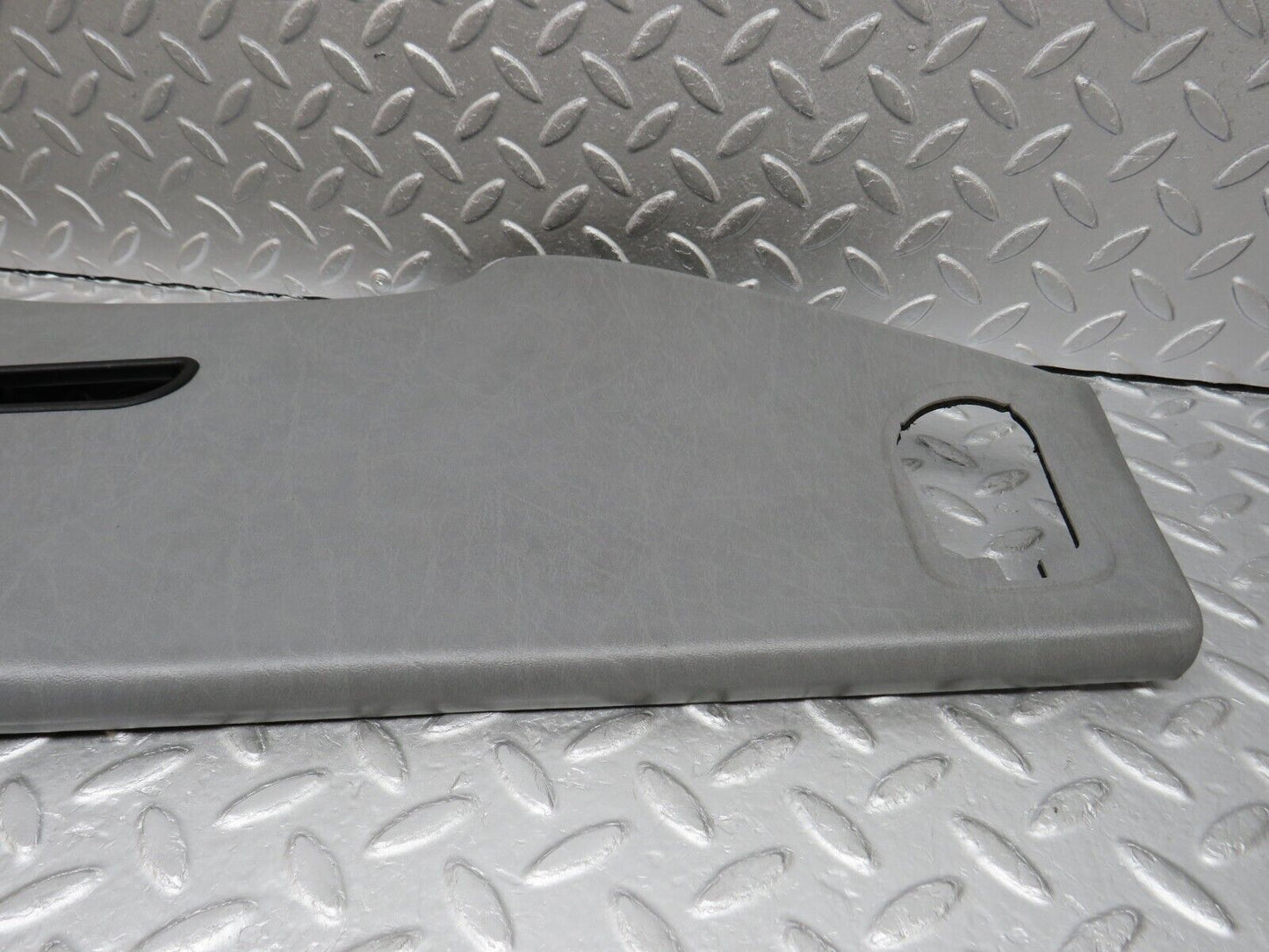 35961 Mercedes-Benz W126 420SE C Pillar Cover Panel Left Side Grey 1266950344