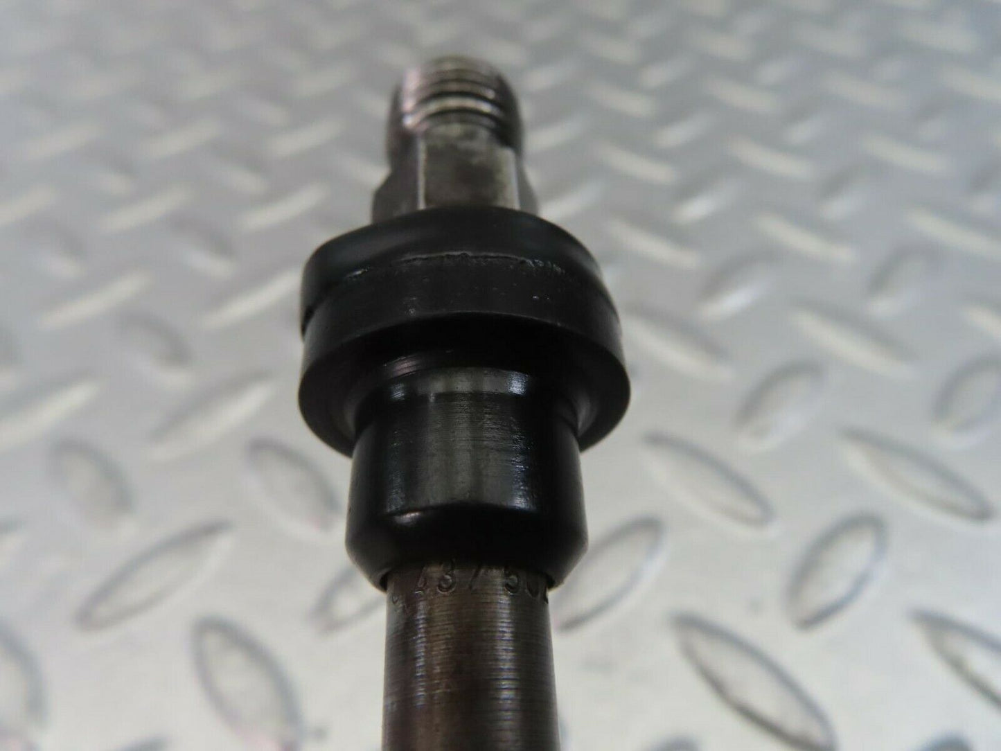 10794 Mercedes-Benz W123 230E Fuel Injector Bosch 0437502010