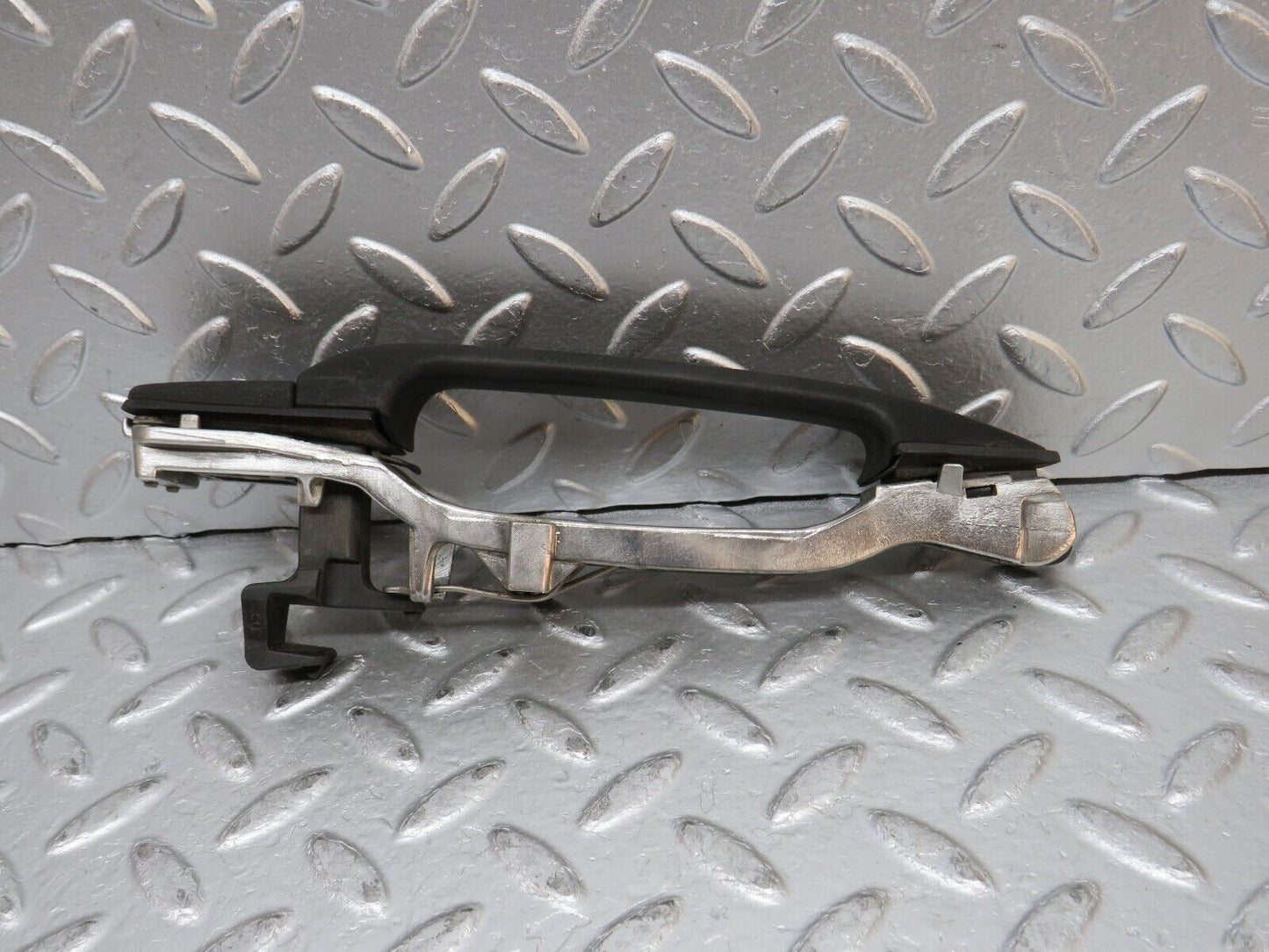 31714 Mercedes-Benz W201 190LE 1.8L Exterior Door Handle Rear Left
