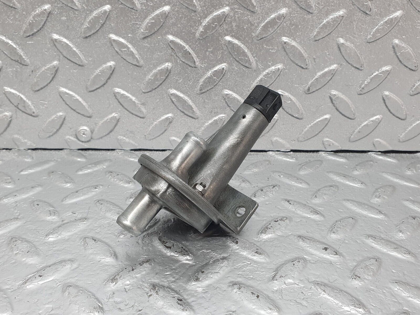 44029 Mercedes-Benz C123 230CE Coupe Auxiliary Air Valve Bosch 0280140127