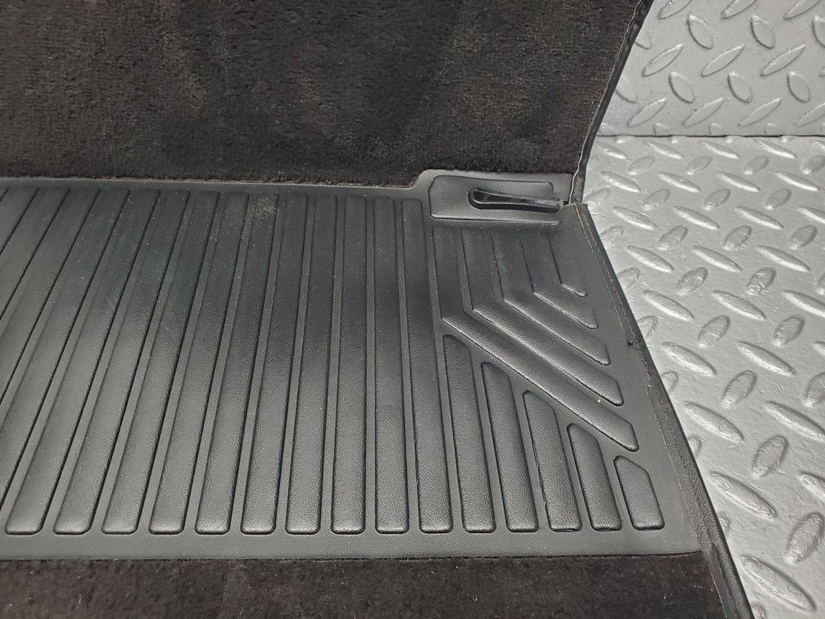 W201 Baby Benz front right floor carpet black used OEM