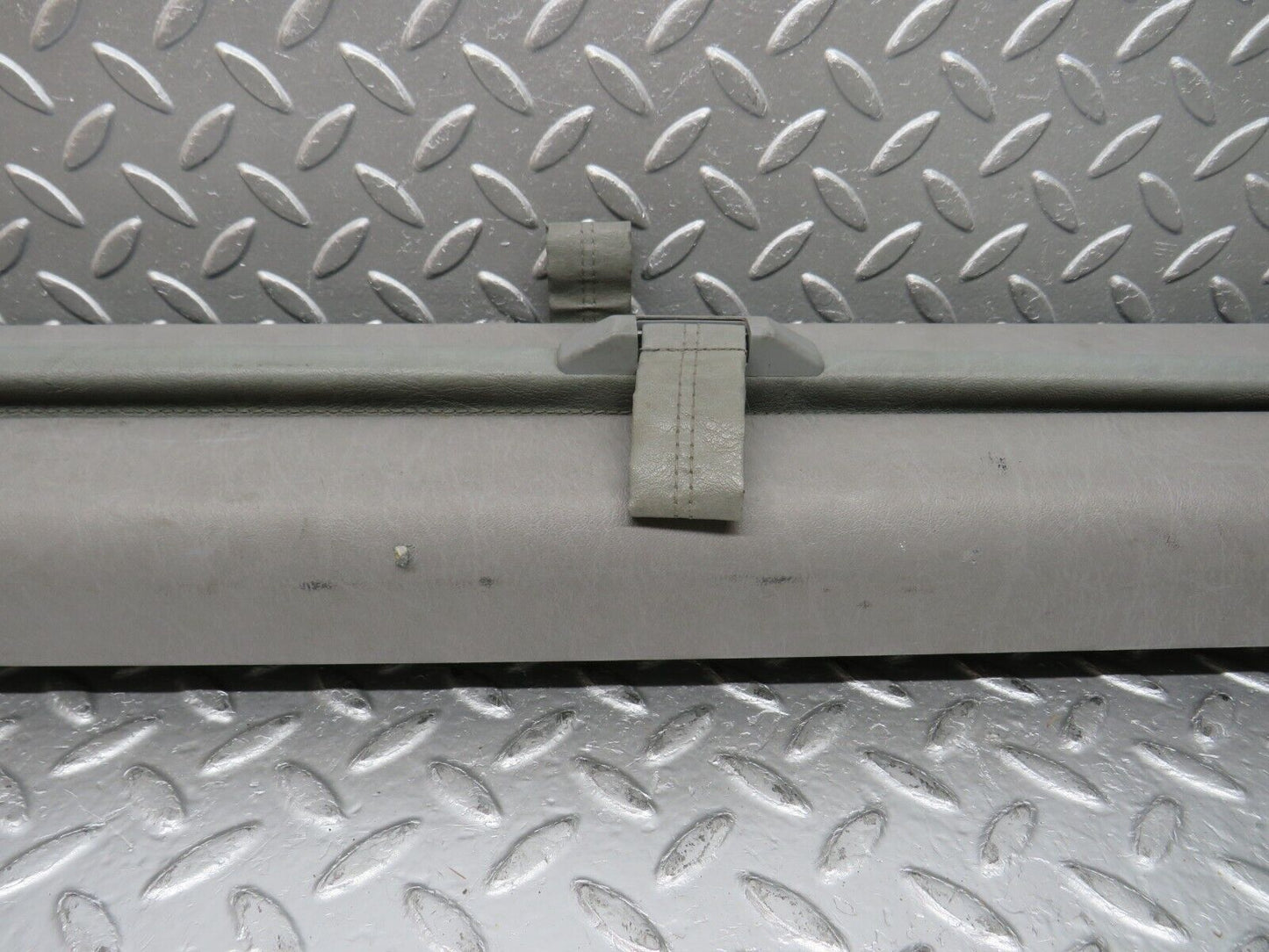31499 Mercedes-Benz S124 220TE Wagon Trunk Roll Compartment Cover
