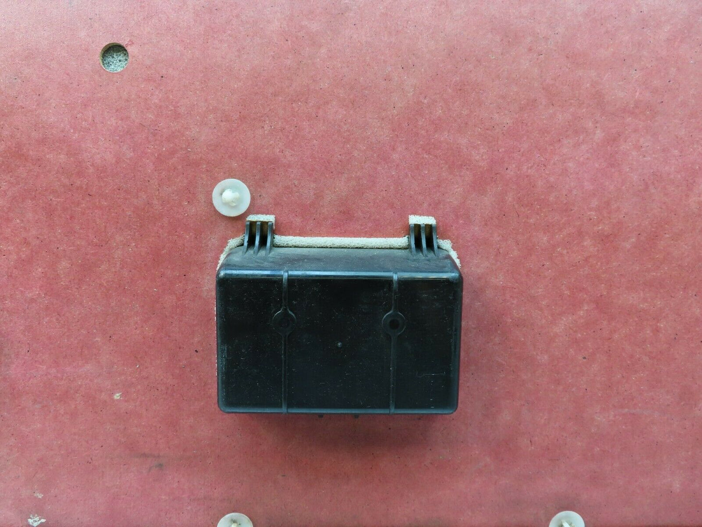3815 Mercedes-Benz S123 200T Wagon Rear Left Door Card Palomino