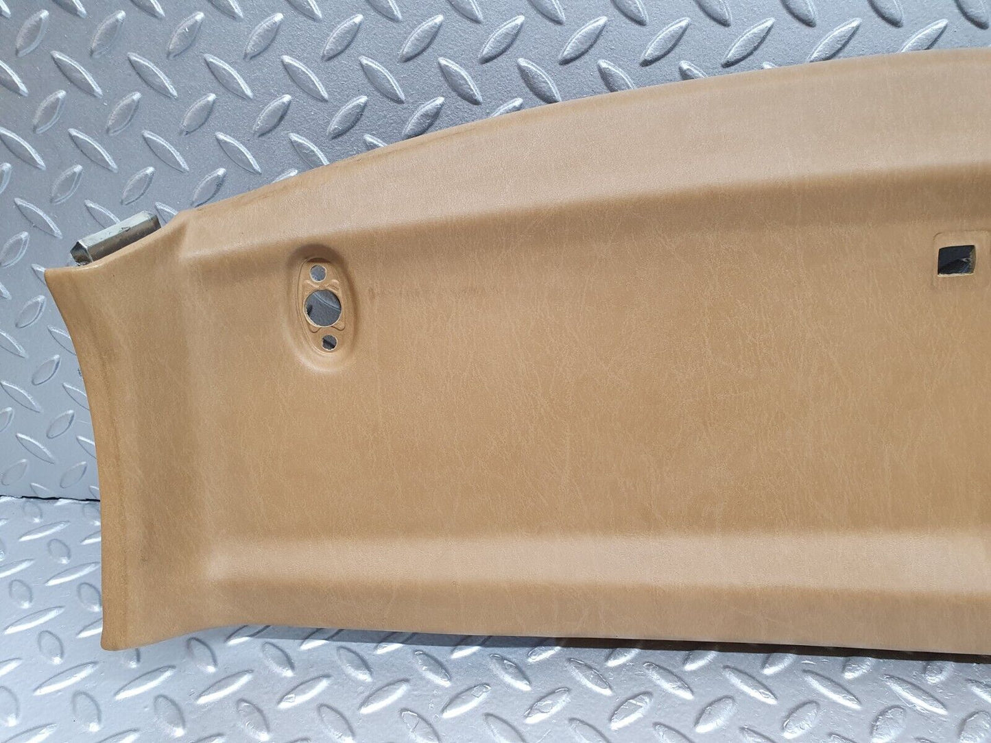 41377 Mercedes-Benz W124 200E Headlining Roof Panel Palomino