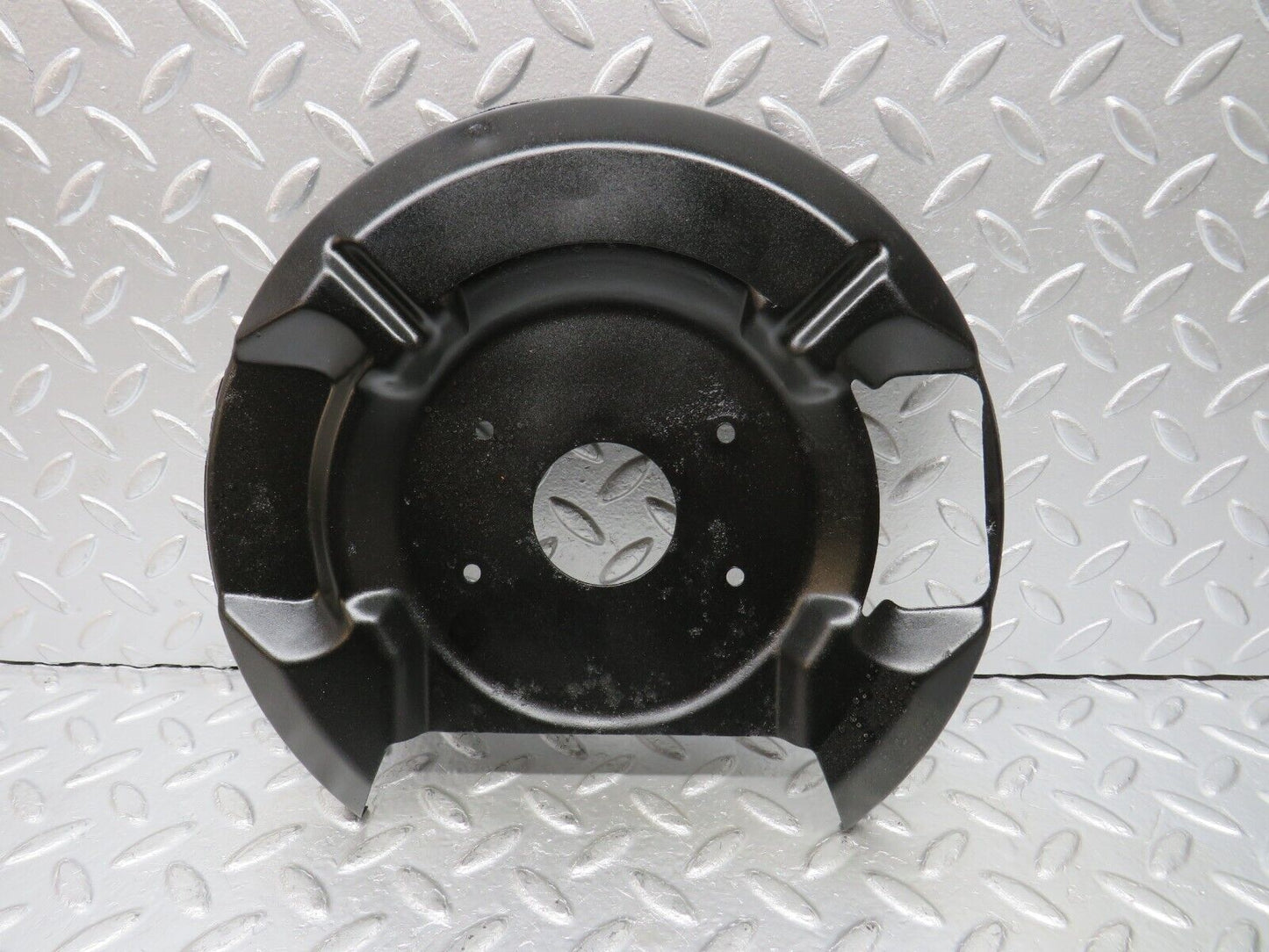 33011 Mercedes-Benz C107 R107 350 V8 Front Right Brake Disc Protection Plate