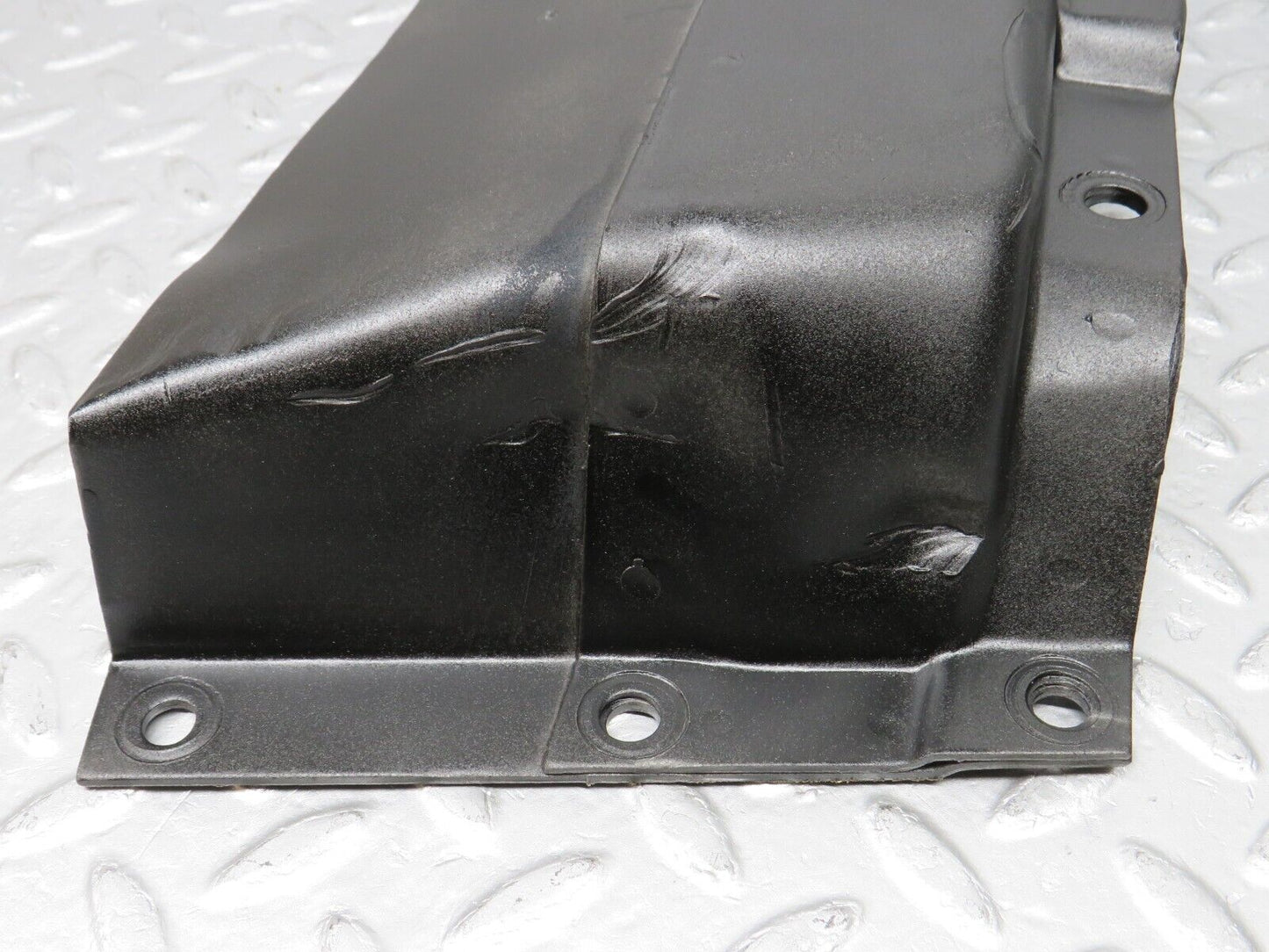 39227 Mercedes-Benz R107 500SL Coupe Gearbox Mount Support Bracket