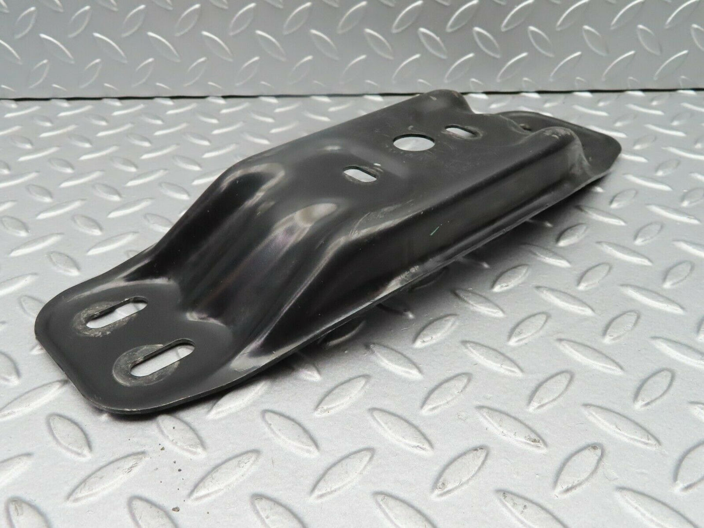 5408 Mercedes-Benz W124 230E Gearbox Mount Bracket Holder
