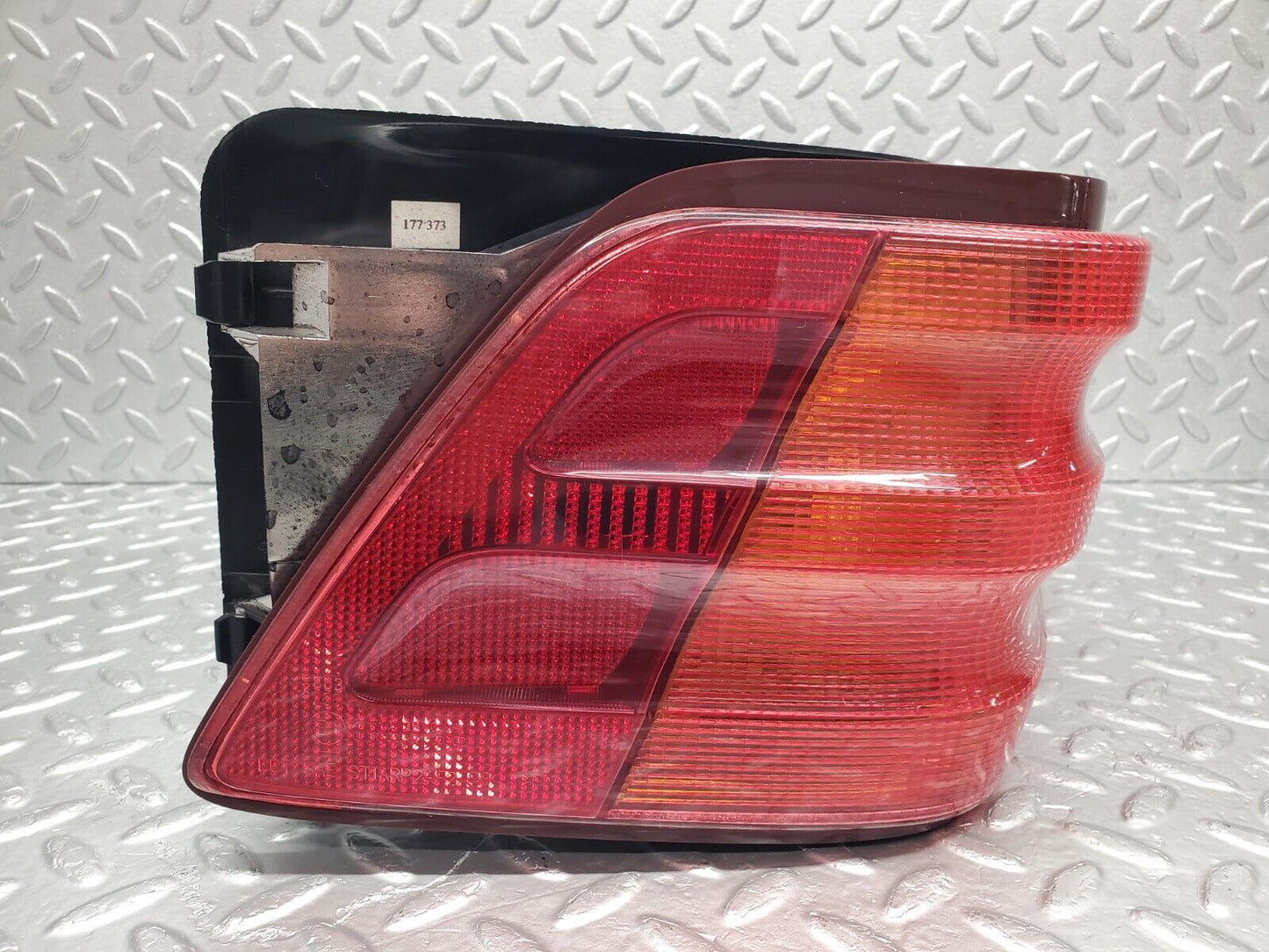 46858 Mercedes-Benz R129 320SL Coupe Tail Light Left Side 1298203564