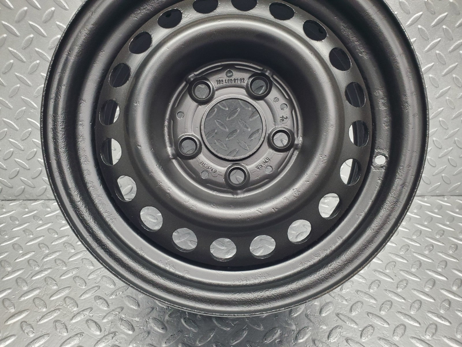 46061185