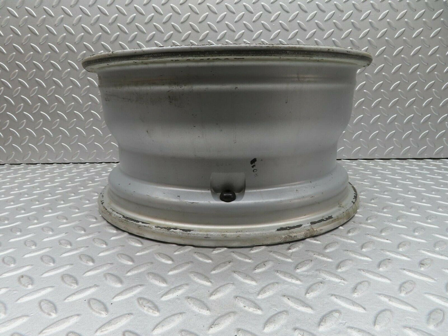 12108 Mercedes-Benz Alloy Wheel 7Jx15H2 ET37 2024010602