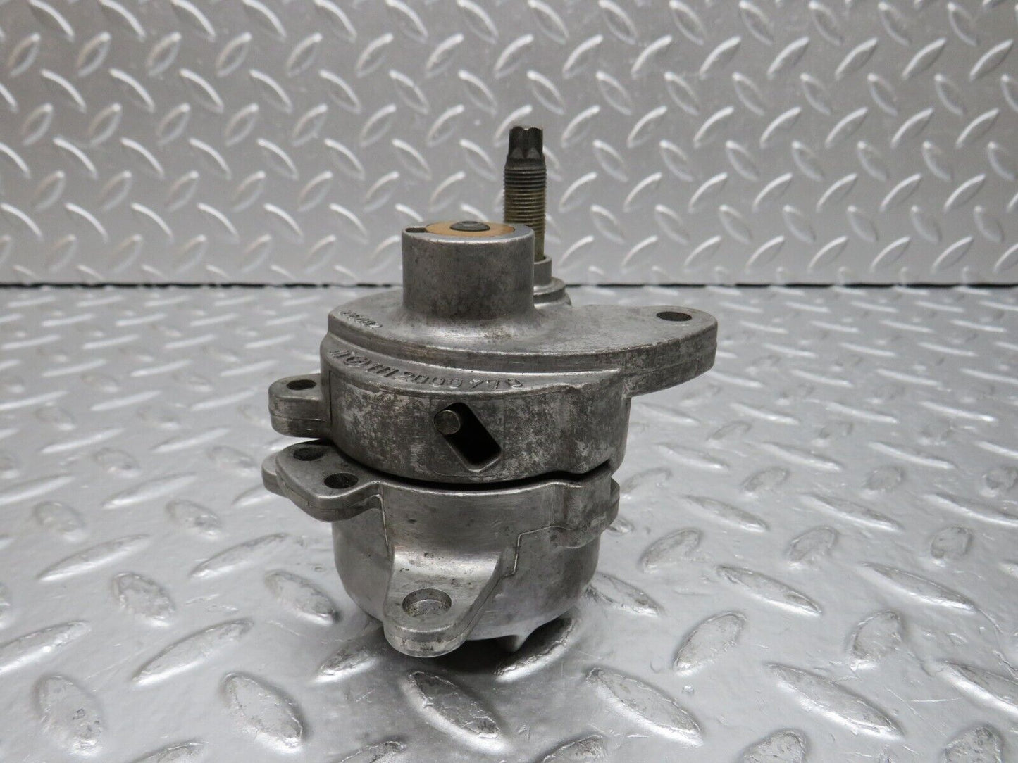 31357 Mercedes-Benz S124 220TE Wagon Belt Tensioner  1112000770