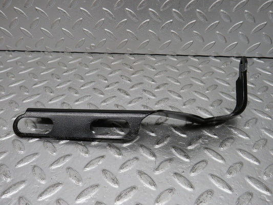 33399 Mercedes-Benz W202 C180 Exhaust Holder Bracket 2104921841