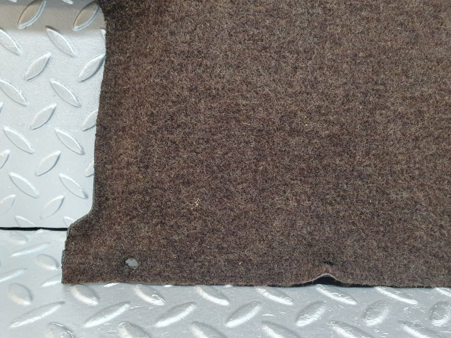 41048 Mercedes-Benz W126 300SE Boot Rear Carpet Cover Brown