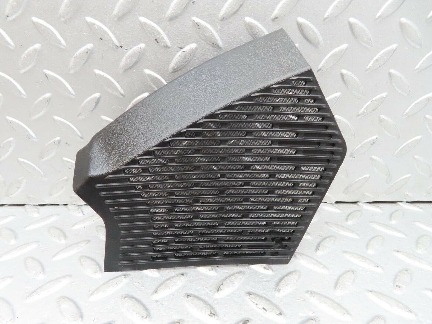 15841 Mercedes-Benz W123 280E Front Left Speaker Cover 1236802707