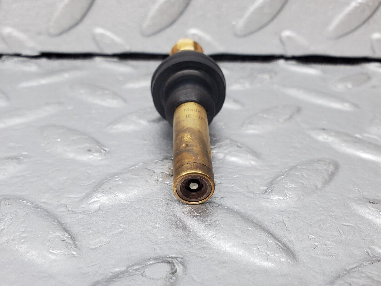 45339 Mercedes-Benz 280E M110.983 Fuel Injector Bosch 0437502047