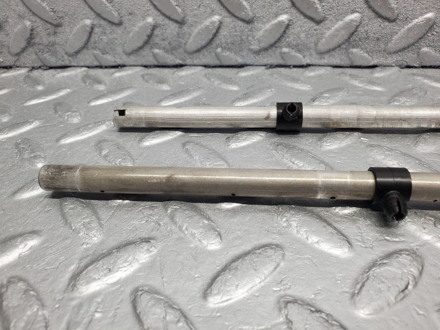 W126 Coupe camshaft oil tube used OEM