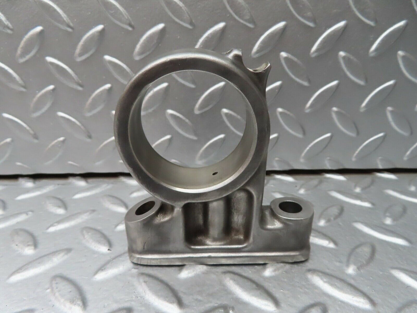 20677 Mercedes-Benz R107 450SL Camshaft Tower Bearing 1160512718