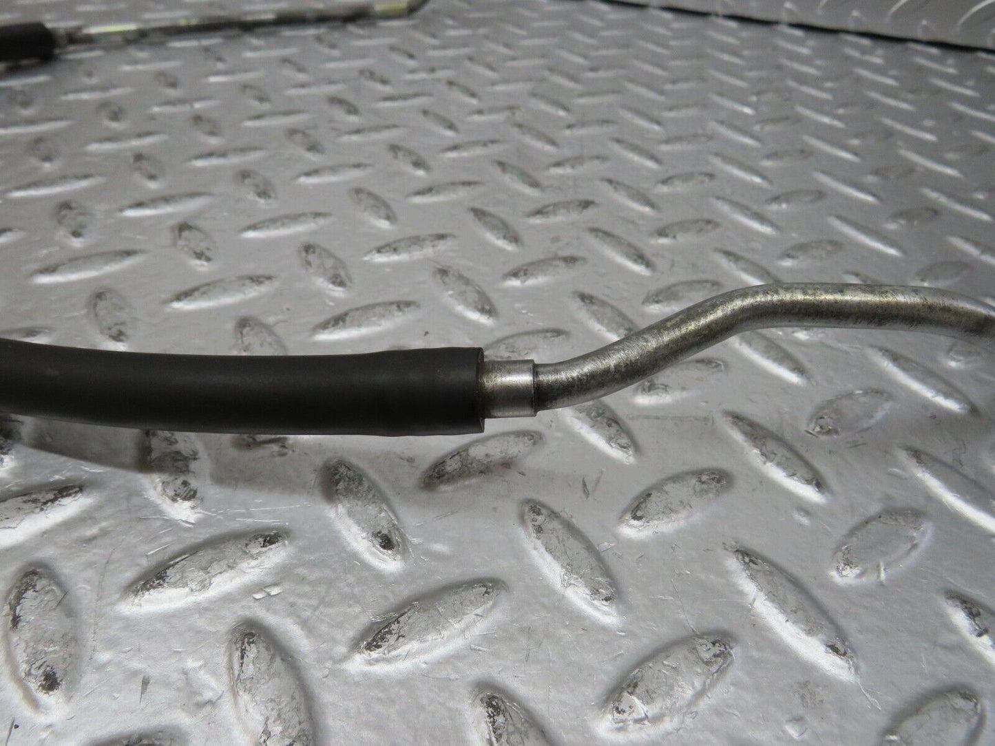 26650 Mercedes-Benz C124 220CE Coupe Fuel Hose Pipe