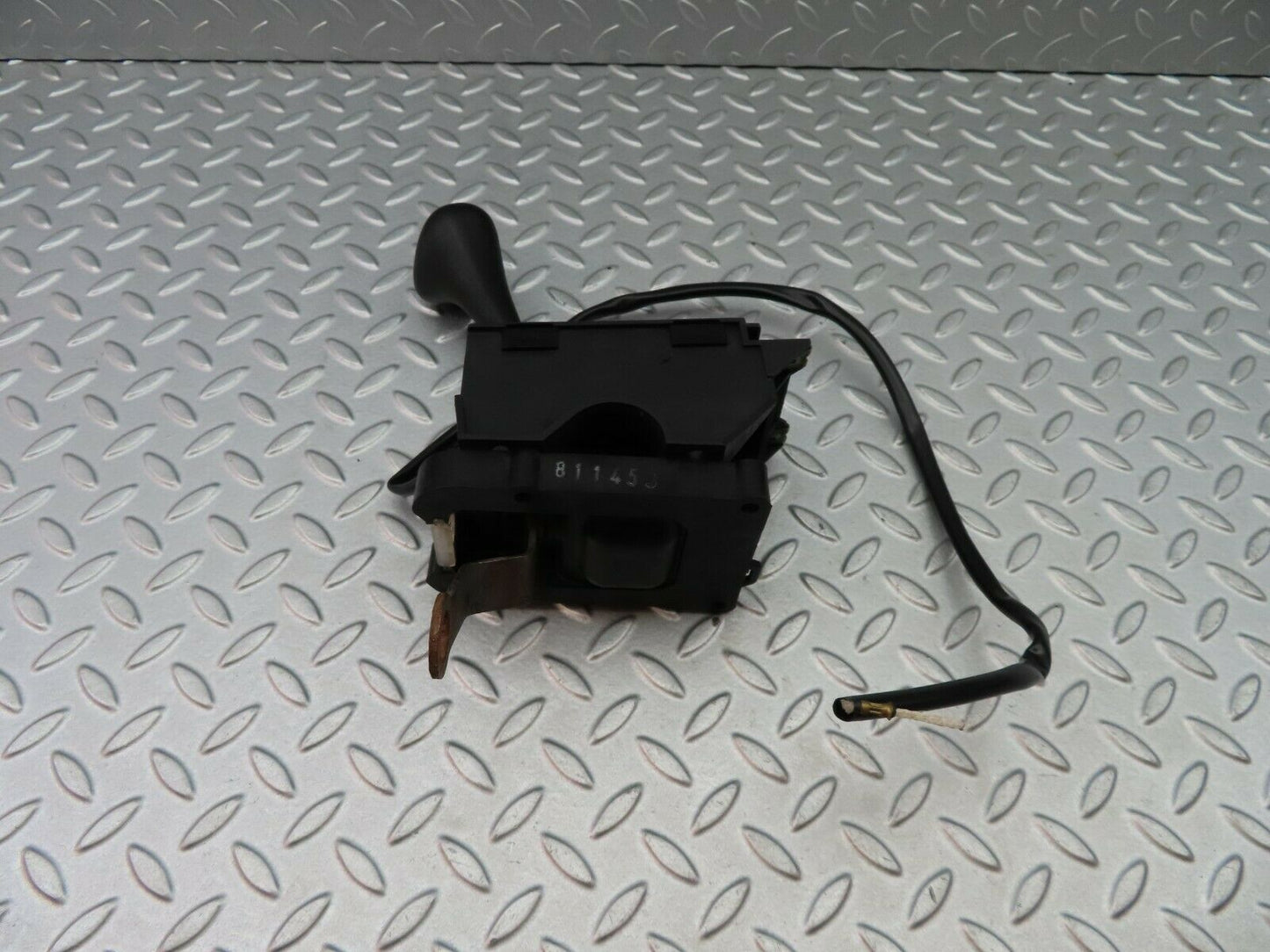 6129 Mercedes-Benz W126 380SE Automatic Gear Selector 1262670447