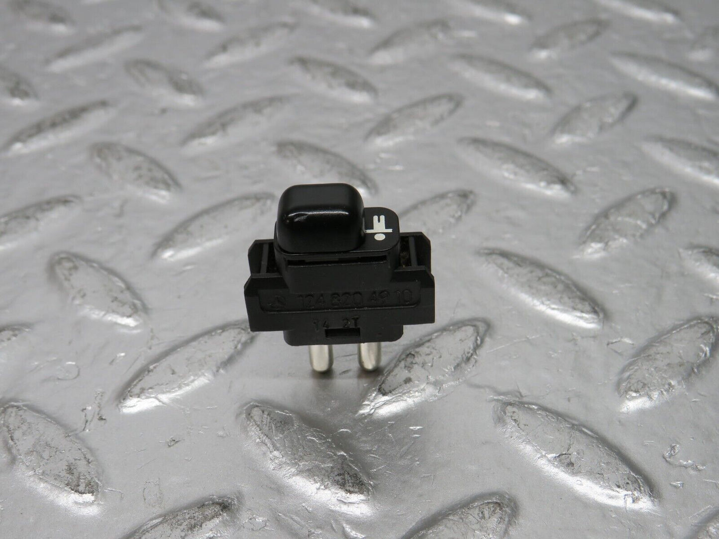 30513 Mercedes-Benz W124 230E Child Lock Control Switch 1248204910