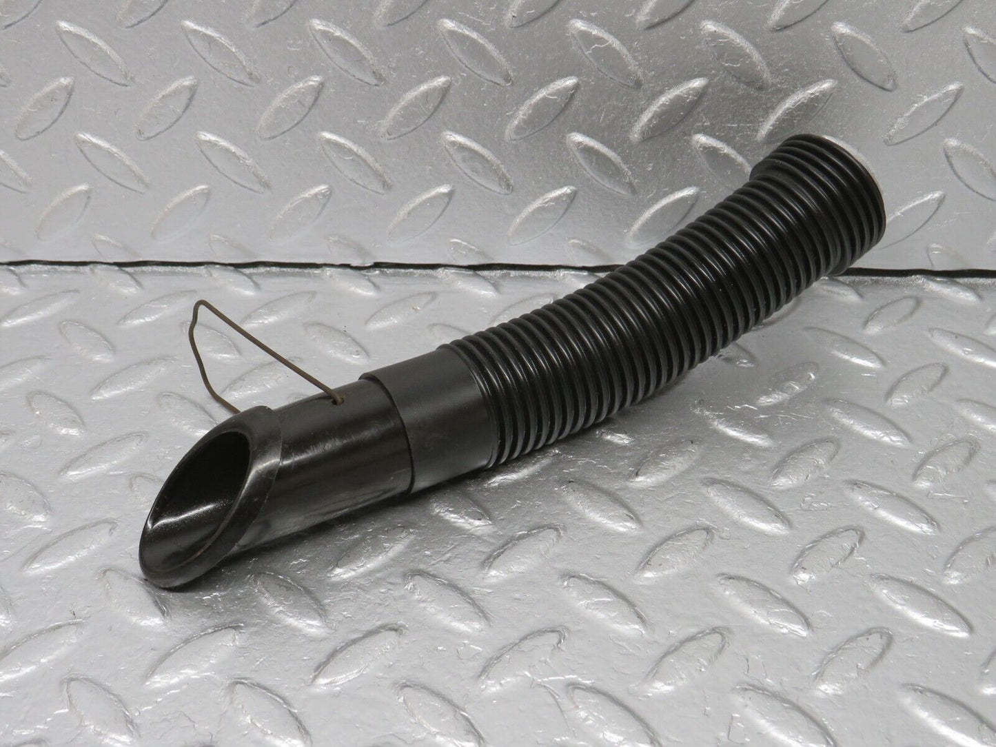 40314 Mercedes-Benz W110 230 Dash Air Vent Pipe