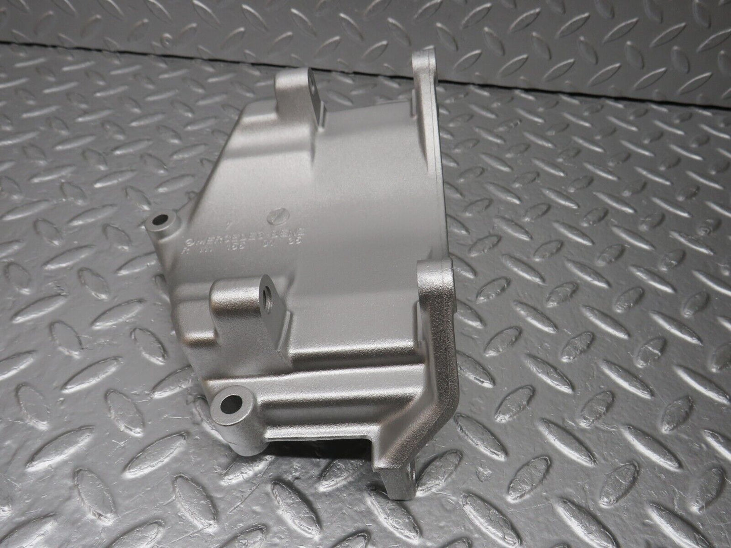 33536 Mercedes-Benz W202 C180 AC Compressor Support Bracket 1111550135