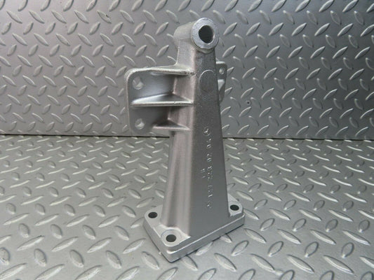 8334 Mercedes-Benz W111 Engine Mount Bracket Left Side 1272230204