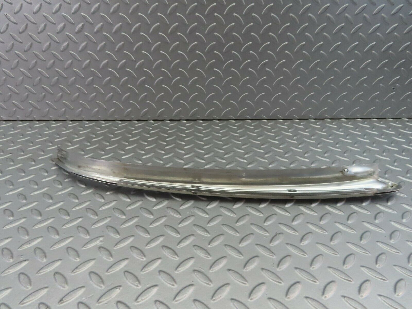 7439 Mercedes-Benz W116 450SE Roof Chrome Moulding Left Side