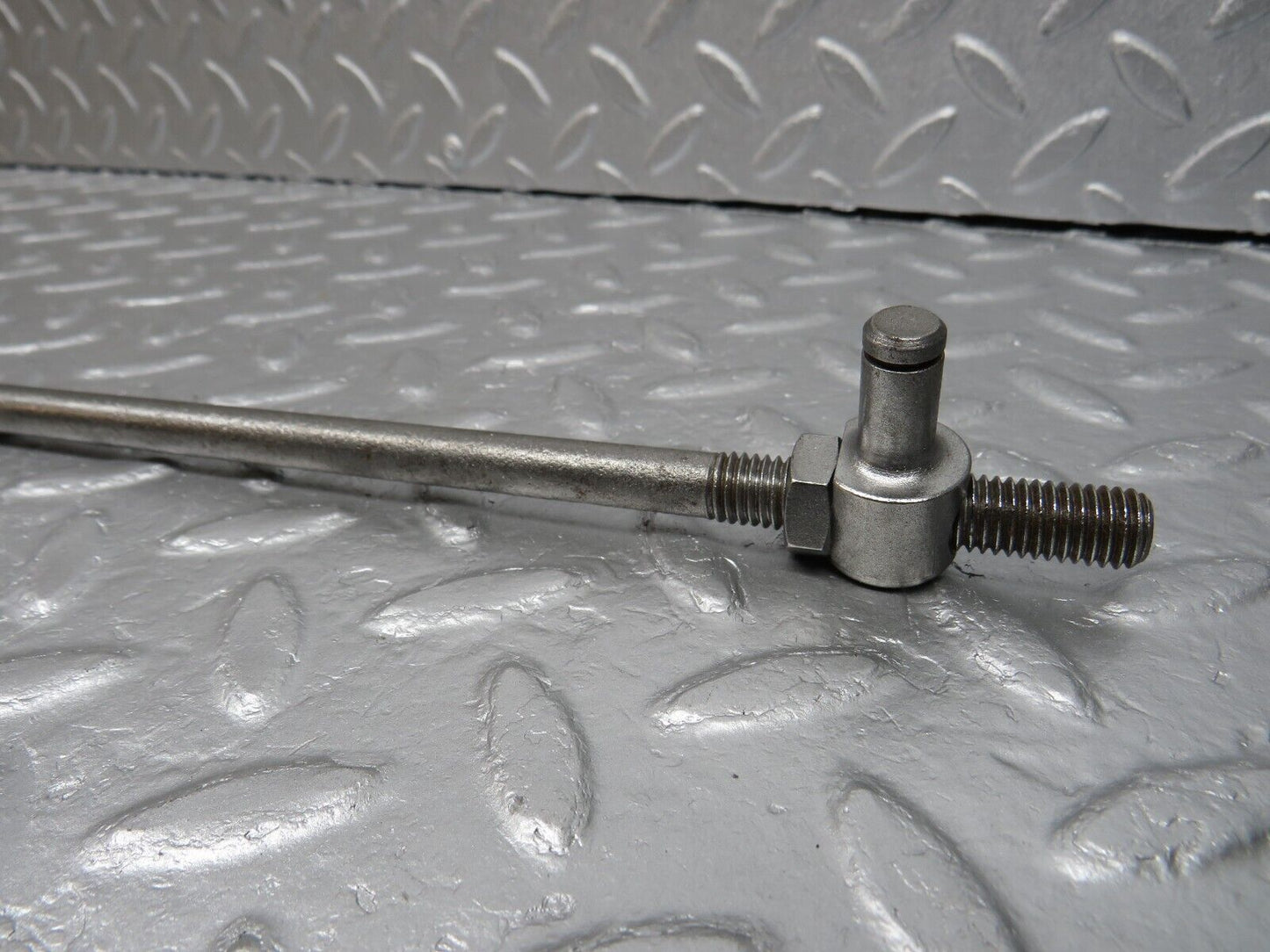 39790 Mercedes-Benz R129 320SL Coupe Automatic Gearbox Linkage