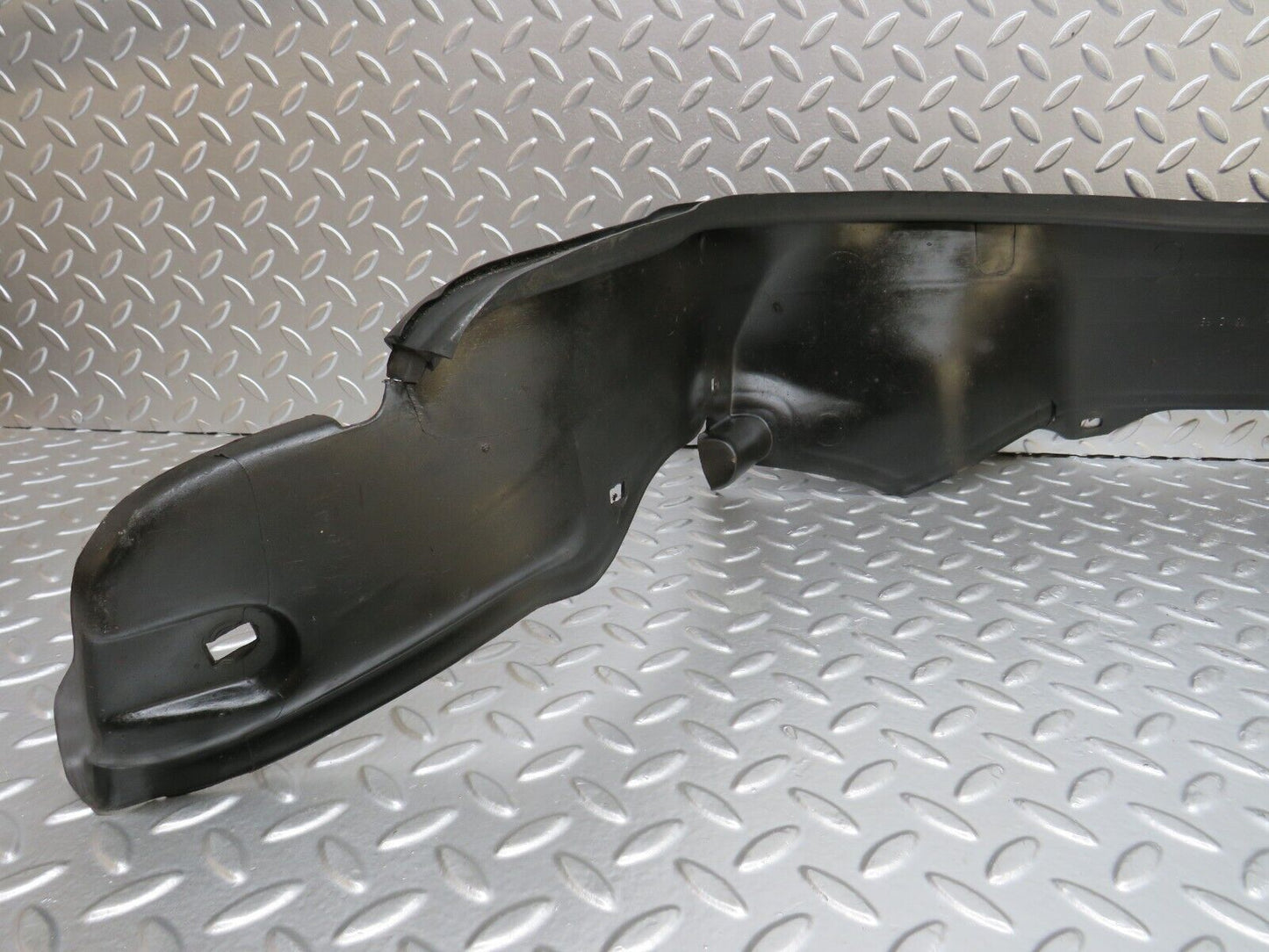27351 Mercedes-Benz W123 280E Front Right Inner Fender Wing Splash Guard 1238841035