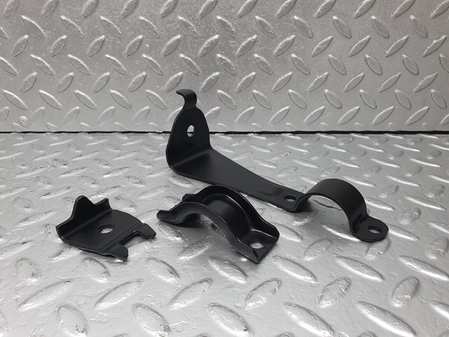 41594 Mercedes-Benz W124 200E Anti Roll Bar Holder Bracket Front Left