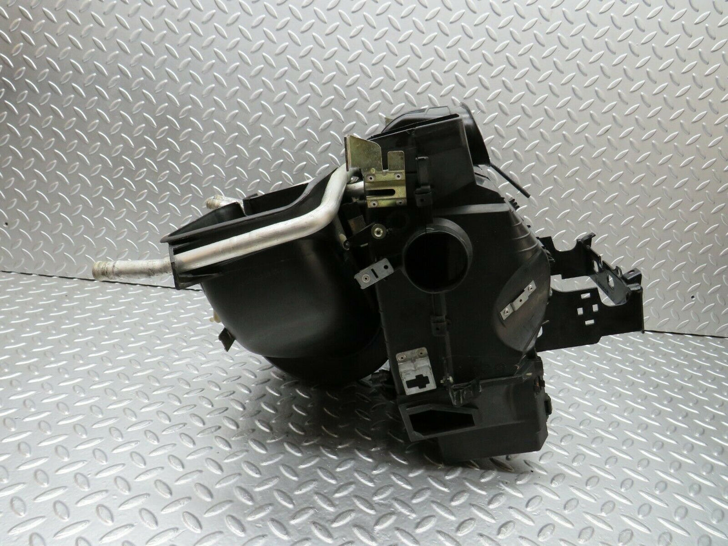 24136 Mercedes-Benz W123 280E Heater Box Blower Housing 0130062800
