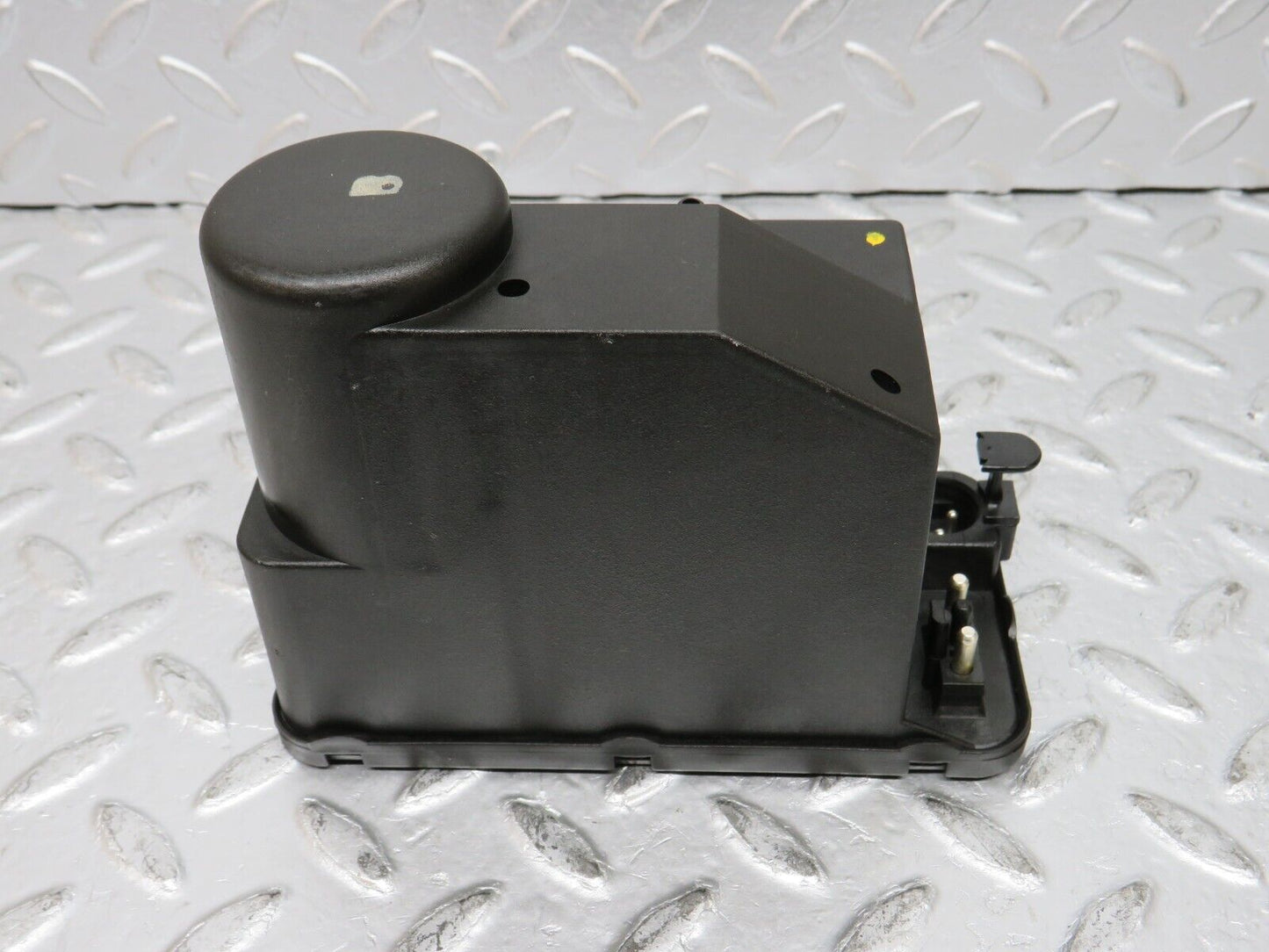 32371 Mercedes-Benz S124 300TE Central Locking Pump 0008000648 0132006302