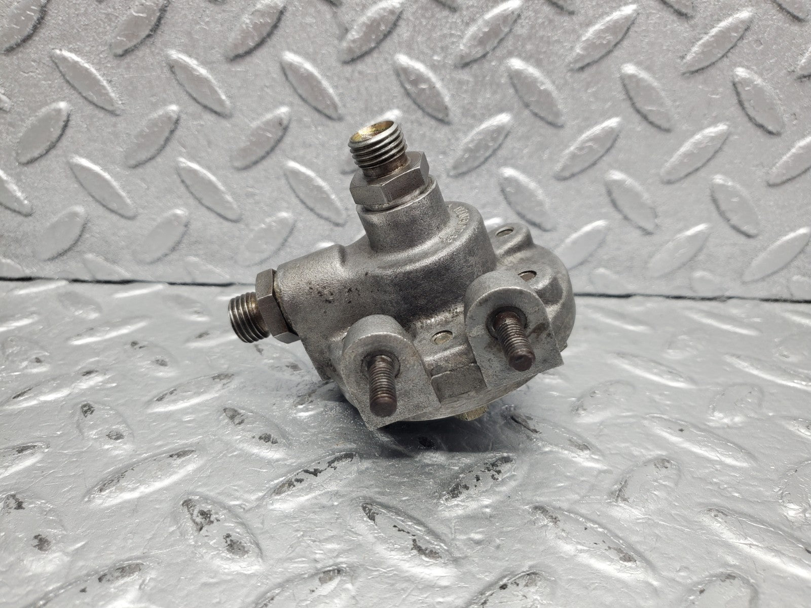 W112 fuel backflow damper regulator used OEM