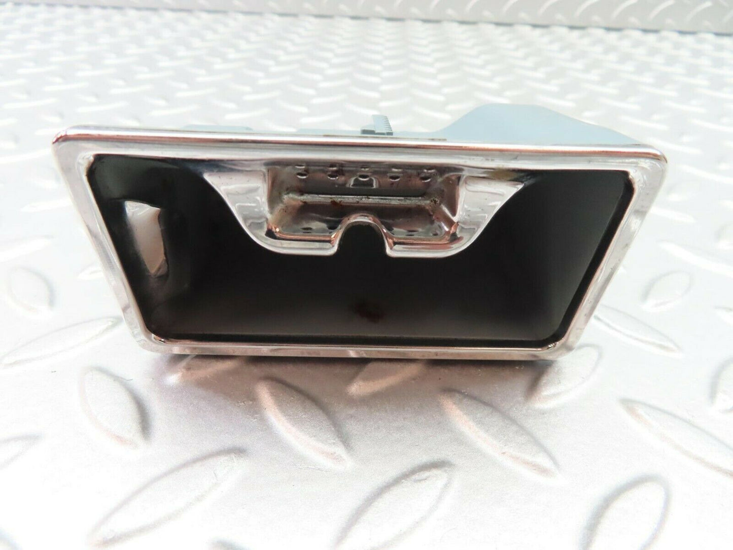 6958 Mercedes-Benz W201 Centre Console Ashtray