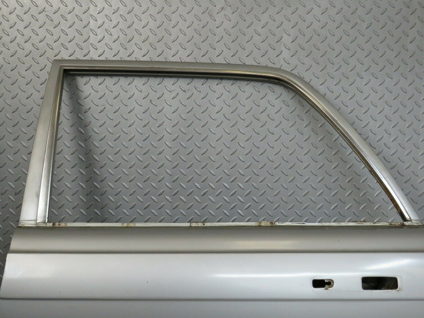 23274 Mercedes-Benz W116 350SE Rear Left Door